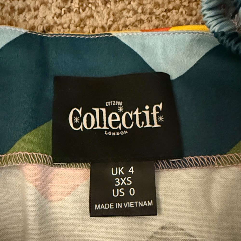 Collectif Multicolor Chevron Blouse - Picture 2 of 3